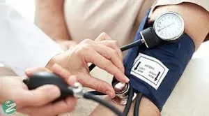 فعالیت بیش از صد داروخانه استان برای اندازه گیری فشار خون همزمان با طرح کنترل فشار خون